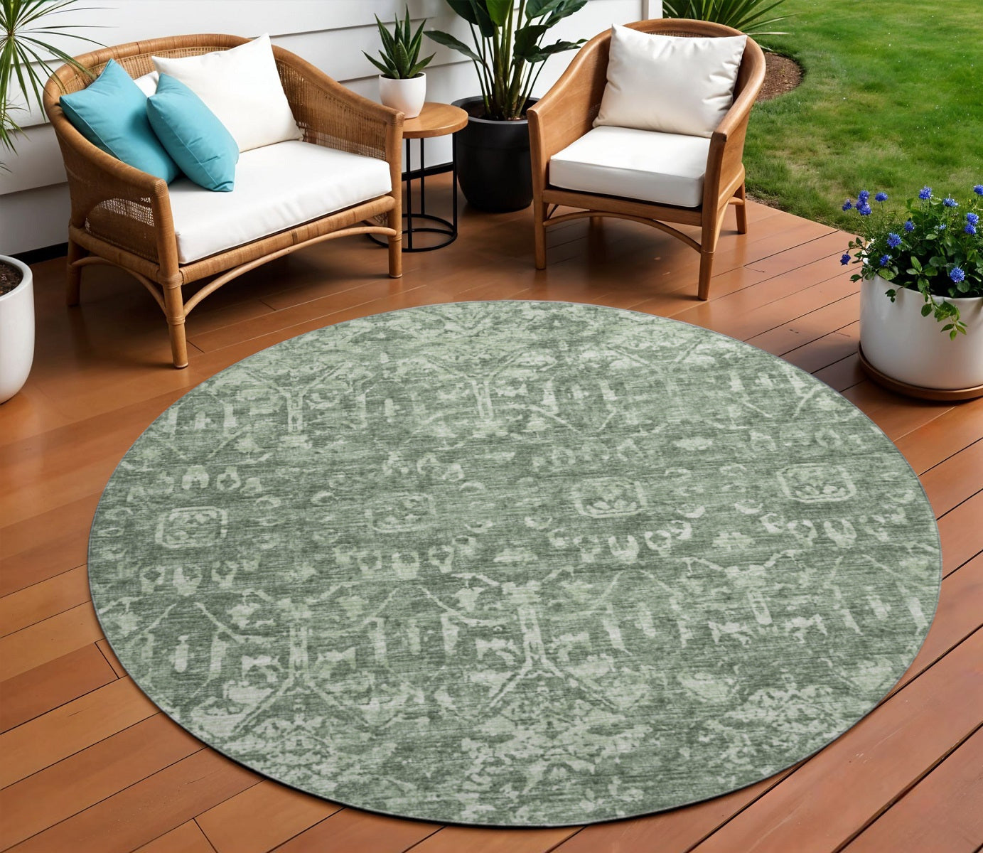 8' Green And Ivory Round Damask Washable Indoor Outdoor Area Rug-0